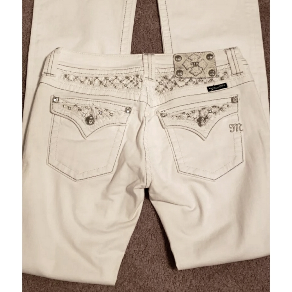 Miss Me whiteboot cut jeans, size 29